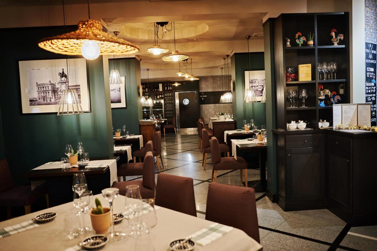 Hotel Fado Spa & Restaurant Swidnica  Exterior photo